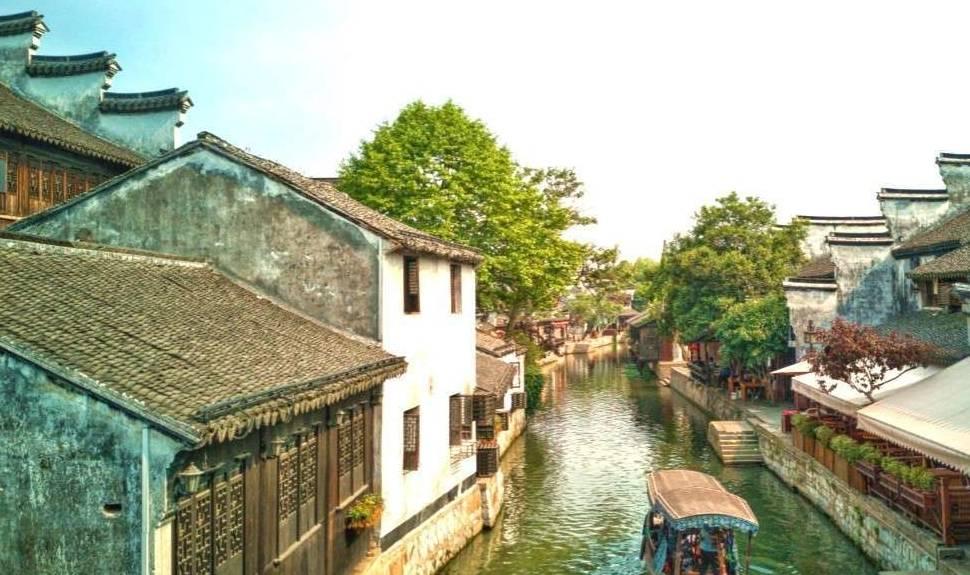 《那年花开》：沈星移死得太没价值了，因为是被吴泽的蠢害死的